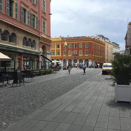 Palais Gioffredo Place Massena Ницца