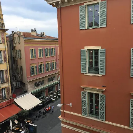 Palais Gioffredo Place Massena Апартаменты *